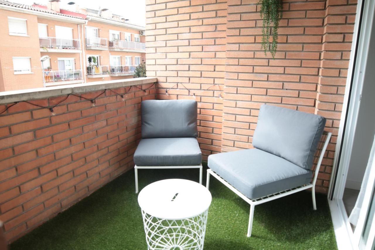Modern Apartament Al Costat Del Parc De La Devesa Girona Exterior photo
